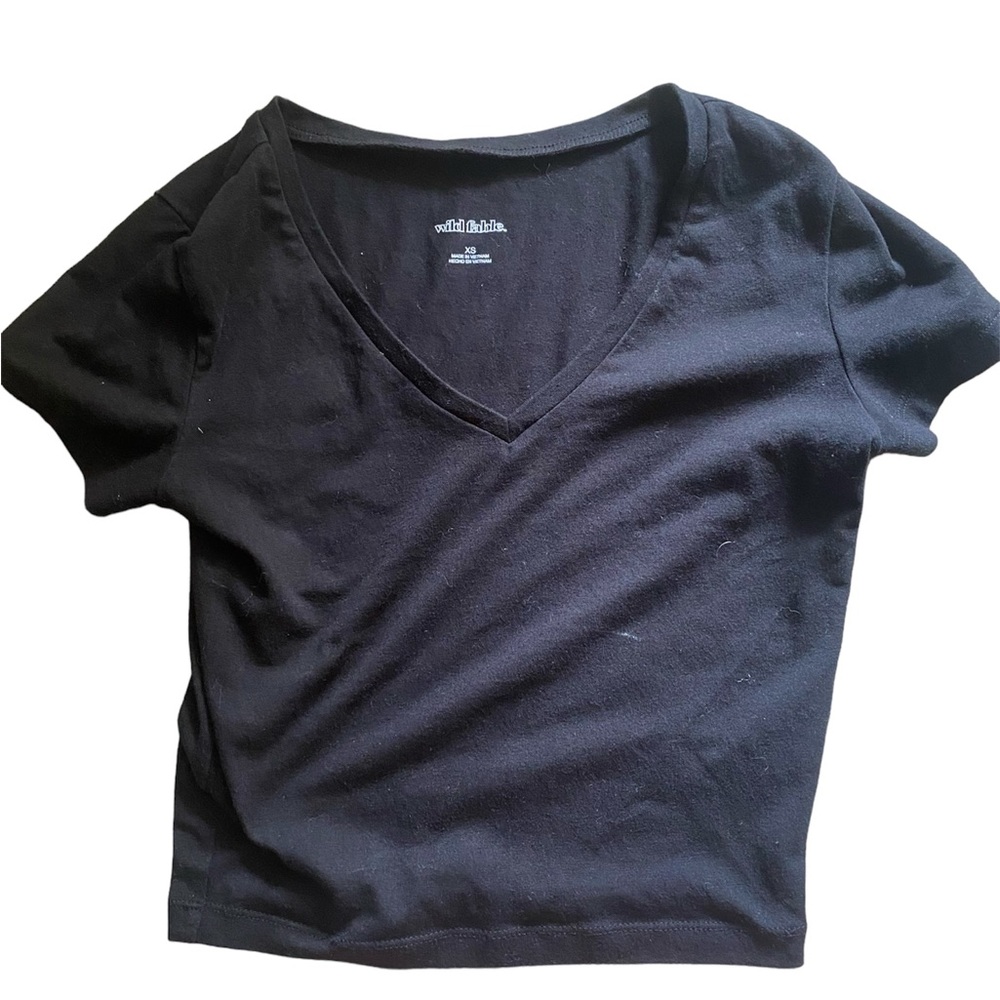 Black Cropped Vneck